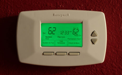 30 Steps to Energy Efficiency – Step 4: Turn Down Your Thermostat Image